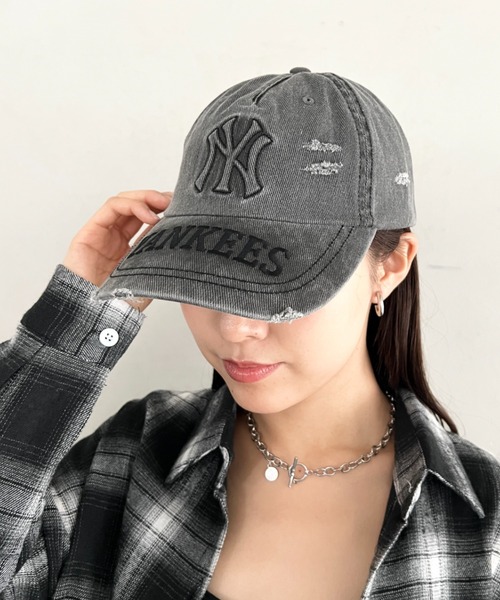 MLB（メジャーリーグベースボール）の「【日本未発売/WEB限定】MLB KOREA(エムエルビーコリア)/ヴィンテージ ダメージ エンボス加工 ベースボール キャップ 帽子/Vintage Embossed Damage Unstruck Ball Cap（キャップ・レディース・ワインレッド/ブラウン/ブラック・FREE）」の9枚目の写真