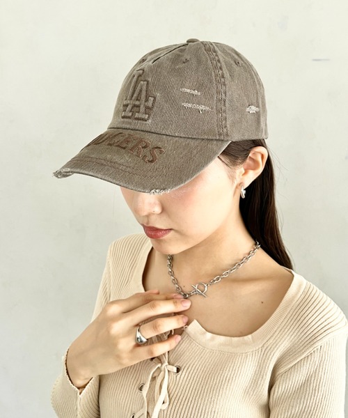 MLB（メジャーリーグベースボール）の「【日本未発売/WEB限定】MLB KOREA(エムエルビーコリア)/ヴィンテージ ダメージ エンボス加工 ベースボール キャップ 帽子/Vintage Embossed Damage Unstruck Ball Cap（キャップ・レディース・ワインレッド/ブラウン/ブラック・FREE）」の20枚目の写真