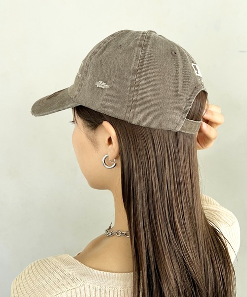 MLB（メジャーリーグベースボール）の「【日本未発売/WEB限定】MLB KOREA(エムエルビーコリア)/ヴィンテージ ダメージ エンボス加工 ベースボール キャップ 帽子/Vintage Embossed Damage Unstruck Ball Cap（キャップ・レディース・ワインレッド/ブラウン/ブラック・FREE）」の21枚目の写真