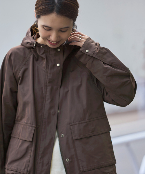 FRAMeWORK(フレームワーク)の「≪洗濯機洗い可≫撥水メモリーウェザーHOODIEブルゾン(その他アウター・レディース・ブラウン/ブラック・36/38)」の5枚目の写真