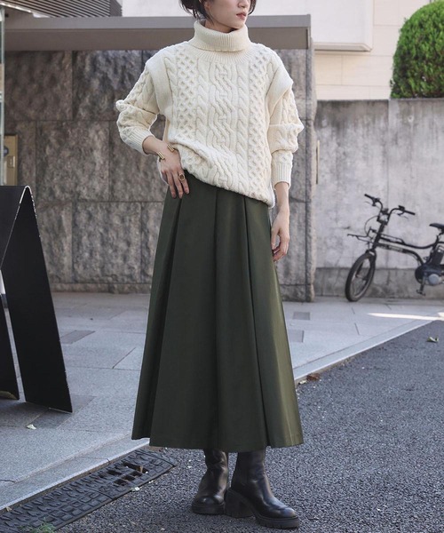 ELFRANK(エルフランク)の「ボックスプリーツ ロング スカート(スカート・レディース・ブラック/カーキ・M/L)」の5枚目の写真