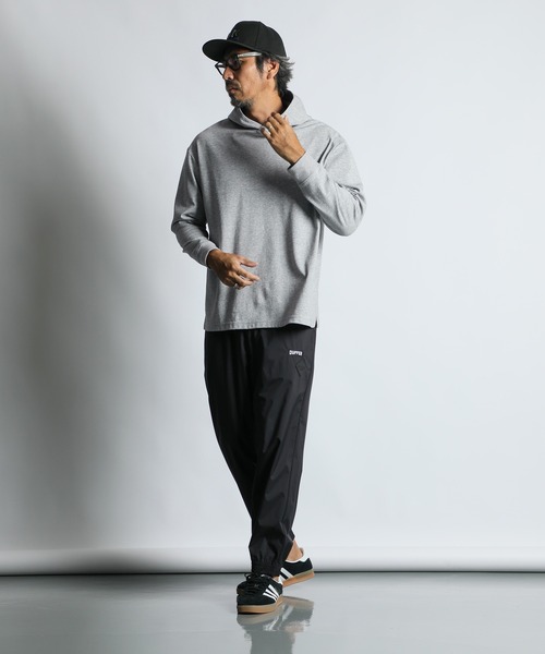 The DUFFER of ST.GEORGE(ザダファーオブセントジョージ)の「〔BLACK LABEL〕SORONA PONTE PO PARKA:セットアップ ポンチ素材 プルオーバー パーカー(パーカー・メンズ・ブラック/ホワイト/ライトグレー・X-LARGE/LARGE/MEDIUM)」の17枚目の写真