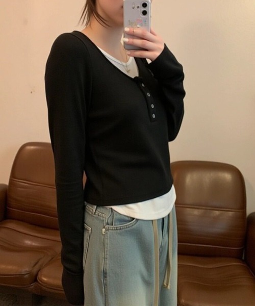 cammie（キャミー）の「フロントボタンレイヤードトップス（Tシャツ/カットソー・レディース・ブラック/ブラウン/グレー・M/L）」の8枚目の写真