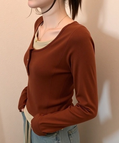 cammie（キャミー）の「フロントボタンレイヤードトップス（Tシャツ/カットソー・レディース・ブラック/ブラウン/グレー・M/L）」の4枚目の写真