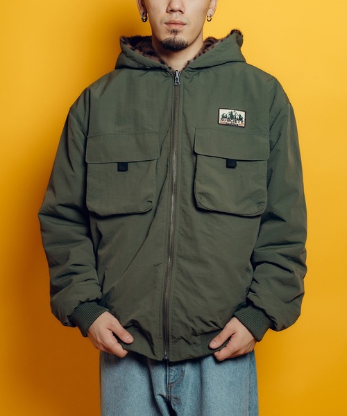 Subciety(サブサエティ)の「Reversible nylon fur blouson(ブルゾン・メンズ・オリーブ/ブラック/キャメル・X-LARGE/LARGE/MEDIUM/SMALL)」の16枚目の写真
