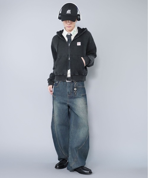 短丈ダブルジップパーカー/ワンポイントハート/リアルツリー/ショート