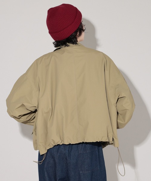 GEORGE'S(ジョージズ)の「スイングトップ(ナイロンジャケット・レディース・ベージュ/ブラック・SMALL/MEDIUM)」の19枚目の写真