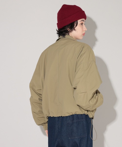 GEORGE'S(ジョージズ)の「スイングトップ(ナイロンジャケット・レディース・ベージュ/ブラック・SMALL/MEDIUM)」の20枚目の写真