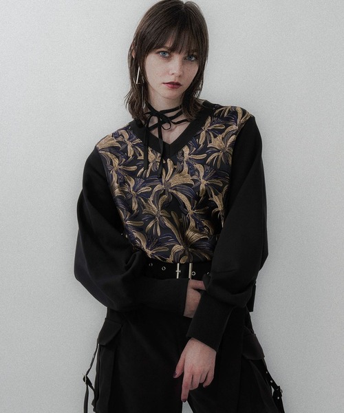 ストリングジャガードキリカエVネックトップス(HARE)（スウェット