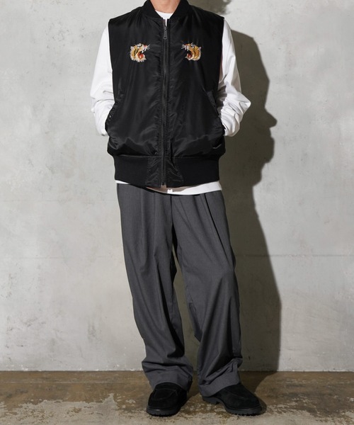 THRIFTY LOOK（スリフティールック）の「THRIFTY LOOK / スリフティールック EMBROIDERY MA-1 VEST スカジャン 刺しゅう MA-1 ベスト（ベスト・メンズ・ブラック/オリーブドラブ・MEDIUM/X-SMALL/LARGE）」の5枚目の写真