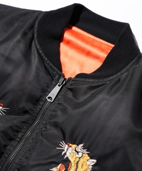 THRIFTY LOOK（スリフティールック）の「THRIFTY LOOK / スリフティールック EMBROIDERY MA-1 VEST スカジャン 刺しゅう MA-1 ベスト（ベスト・メンズ・ブラック/オリーブドラブ・MEDIUM/X-SMALL/LARGE）」の9枚目の写真