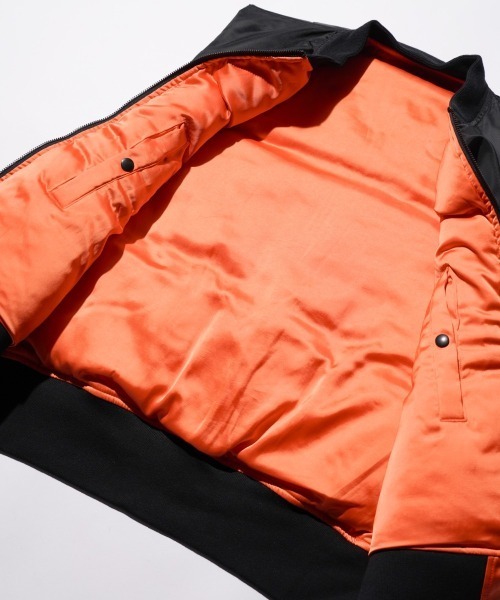 THRIFTY LOOK（スリフティールック）の「THRIFTY LOOK / スリフティールック EMBROIDERY MA-1 VEST スカジャン 刺しゅう MA-1 ベスト（ベスト・メンズ・ブラック/オリーブドラブ・MEDIUM/X-SMALL/LARGE）」の12枚目の写真