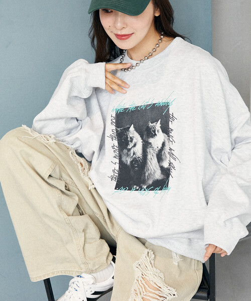 PUBLUX(パブリュクス)の「PUBLUX/パブリュクス キャット フォト 裏起毛 スウェット 限定展開(スウェット・レディース・ネイビー/チャコールグレー/ライトグレー・L/M/S)」の15枚目の写真