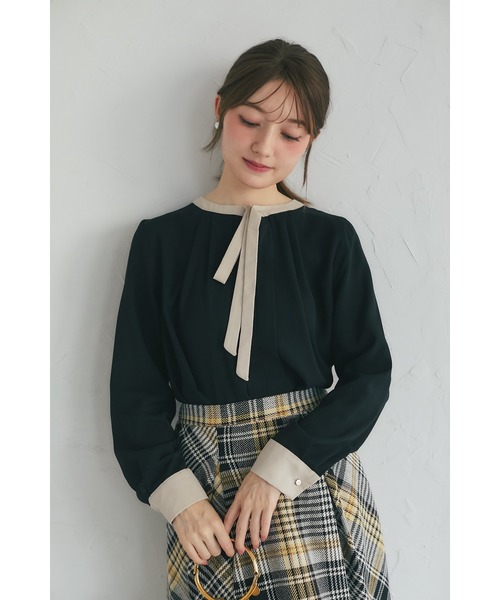 tocco closet（トッコ　クローゼット）の「【ZOZO限定】ポーラ配色タイブラウス（シャツ/ブラウス・レディース・ブラック/オフホワイト/ベージュ/ベビーピンク・M）」の3枚目の写真