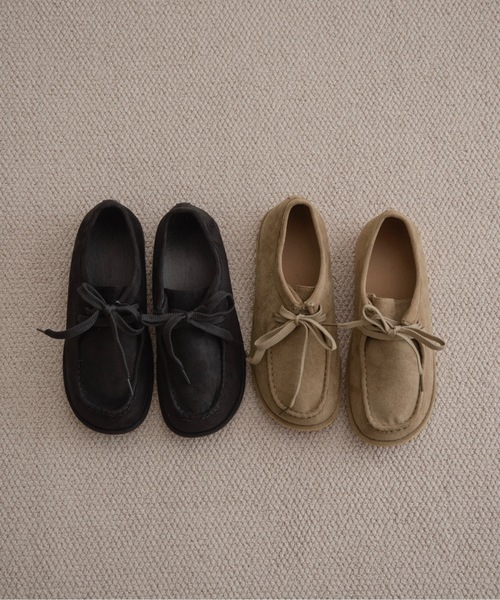 lawgy（ラウジー）の「stitch moccasin flat shoes / ステッチモカシンフラットシューズ（モカシン/デッキシューズ・レディース・ブラック/ベージュ・SMALL/MEDIUM/LARGE）」の5枚目の写真