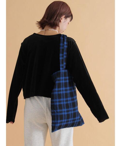 ehka sopo（エヘカソポ）の「前後2WAYベロアカーディガン（カーディガン/ボレロ・レディース・ブラック/ブラウン/キナリ・F）」の6枚目の写真