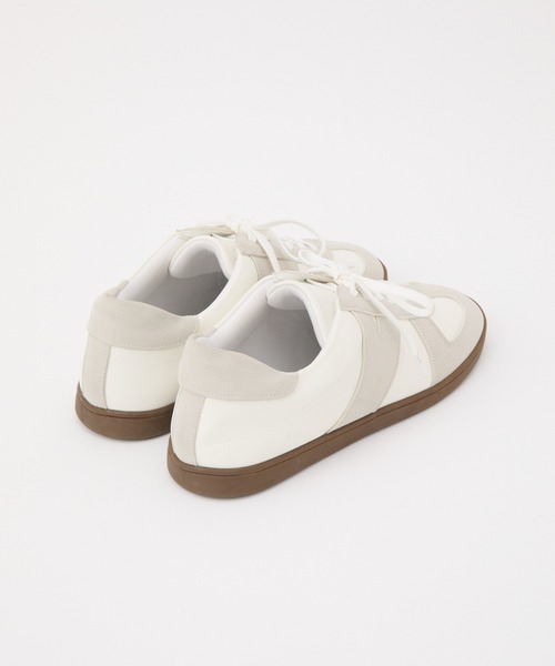 COLONY 2139（コロニートゥーワンスリーナイン）の「ジャーマントレーナー men's（スニーカー・メンズ・ホワイト・MEDIUM/LARGE）」の4枚目の写真