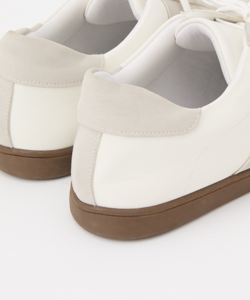 COLONY 2139（コロニートゥーワンスリーナイン）の「ジャーマントレーナー men's（スニーカー・メンズ・ホワイト・MEDIUM/LARGE）」の5枚目の写真