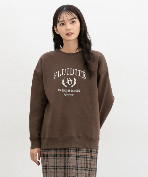 Honeys（ハニーズ）の「【ハニぽか】裏起毛ゆるカレッジ刺繍（スウェット・レディース・ブラウン/ネイビー/オートミール/ピンク/ブラック・LL/L/S/M）」の14枚目の写真