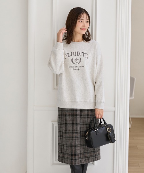 Honeys（ハニーズ）の「【ハニぽか】裏起毛ゆるカレッジ刺繍（スウェット・レディース・ブラウン/ネイビー/オートミール/ピンク/ブラック・LL/L/S/M）」の16枚目の写真