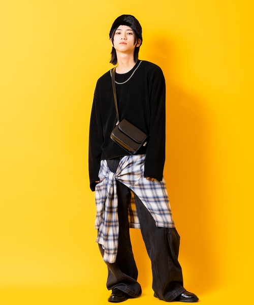 a.p.o.v.(エーピーオービー)の「a.p.o.v. ジップ着脱チェック柄ネルシャツレイヤードスーパーワイドデニムパンツ(デニムパンツ・メンズ・ブラック・ONESIZE)」の4枚目の写真