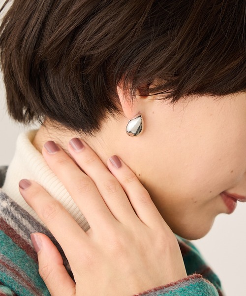 ROPE' PICNIC（ロペピクニック）の「ボリュームメタルピアス（ピアス（両耳用）・レディース・シルバー/ゴールド・FREE）」の2枚目の写真