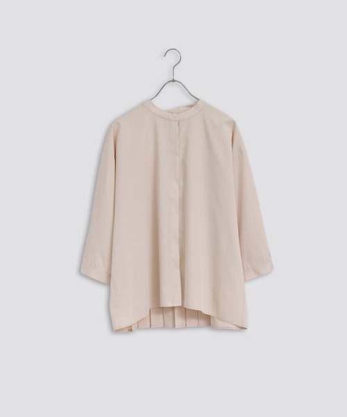 Kelen(ケレン)の「「KELEN / ケレン」バックプリーツブラウス(シャツ/ブラウス・レディース・ブラック/サックスブルー/オフホワイト/ベージュ・S/M)」の3枚目の写真
