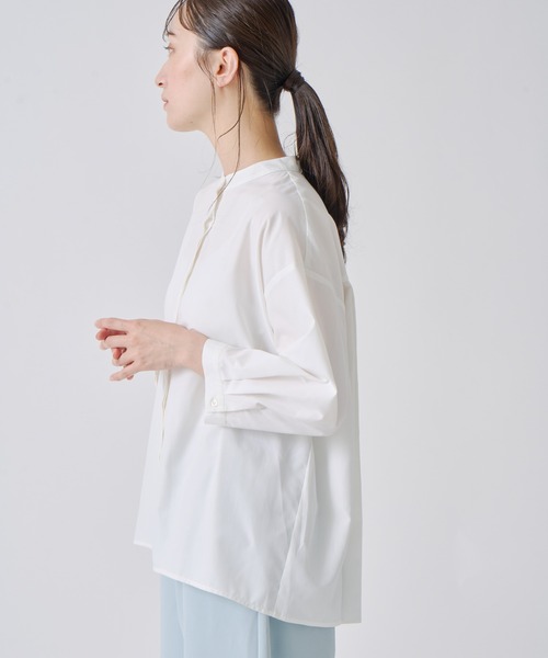 Kelen(ケレン)の「「KELEN / ケレン」バックプリーツブラウス(シャツ/ブラウス・レディース・ブラック/サックスブルー/オフホワイト/ベージュ・S/M)」の13枚目の写真