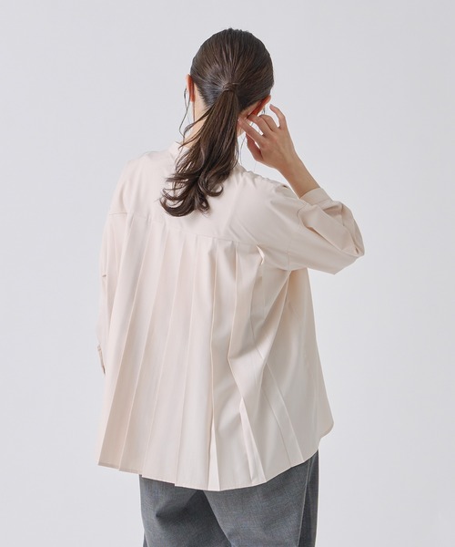 Kelen(ケレン)の「「KELEN / ケレン」バックプリーツブラウス(シャツ/ブラウス・レディース・ブラック/サックスブルー/オフホワイト/ベージュ・S/M)」の19枚目の写真