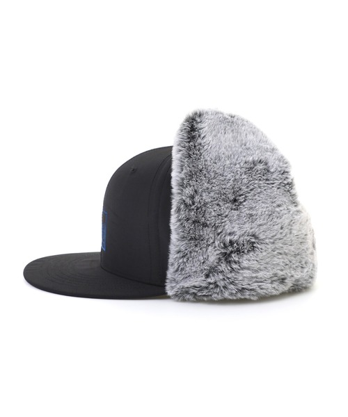 Manhattan Portage（マンハッタンポーテージ）の「Ear Flap Flat Visor Cap（キャップ・メンズ・グレー/ネイビー/ブラック・FREE）」の6枚目の写真