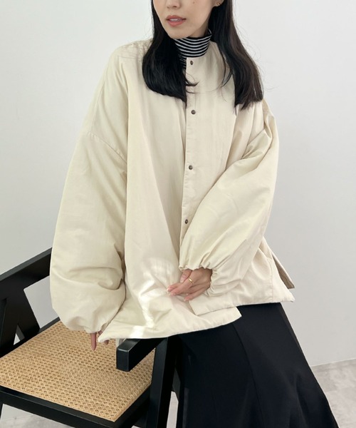 Futier land（フューティアランド）の「サイドジップノーカラー中綿ジャケット（ノーカラージャケット・レディース・アイボリー/ブラック/カーキ・MEDIUM）」の12枚目の写真