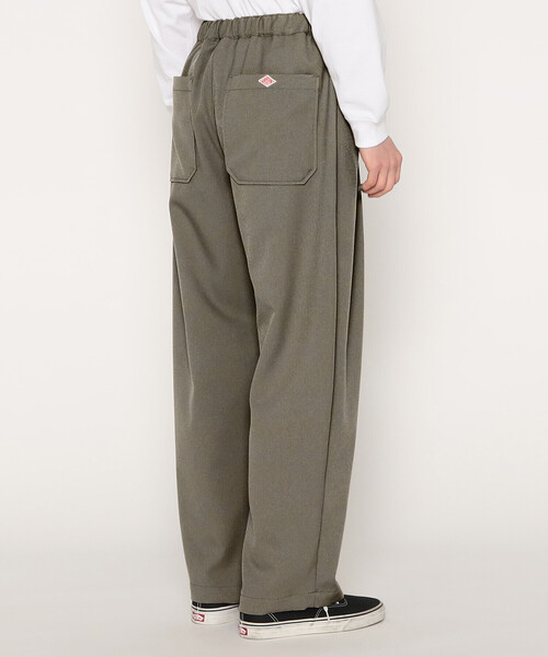DANTON（ダントン）の「MEN'S POLYESTER FLANNEL 2TUCK EASY PANTS（その他パンツ・メンズ・グレイッシュベージュ/グレー系その他/ダークネイビー・42/40/44/38）」の10枚目の写真