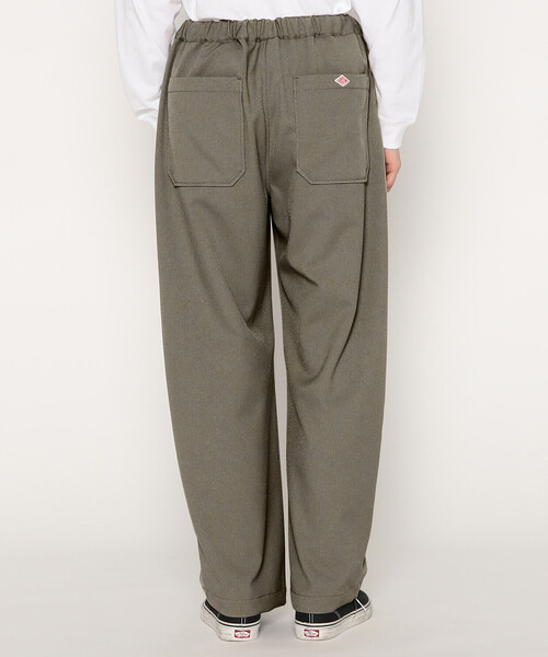 DANTON（ダントン）の「MEN'S POLYESTER FLANNEL 2TUCK EASY PANTS（その他パンツ・メンズ・グレイッシュベージュ/グレー系その他/ダークネイビー・42/40/44/38）」の11枚目の写真