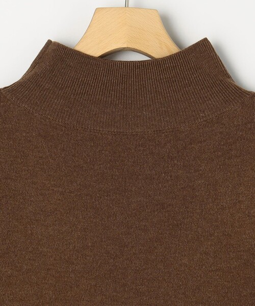 MICO COULIER（ミコクリエ）の「《セットアイテム》ハイネックベスト＋プリーツブラウス（ニット/セーター・レディース・ブルー/ブラック/ブラウン・38）」の21枚目の写真