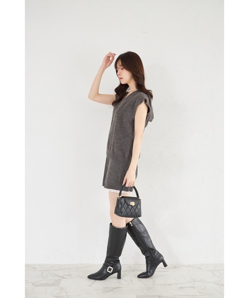 tocco closet(トッコ クローゼット)の「【ZOZO限定】フードレースニットベスト×レースヘムニットショートパンツセットアップ(セットアップ・レディース・ライトグレー/チャコールグレー/アイボリー・M)」の14枚目の写真