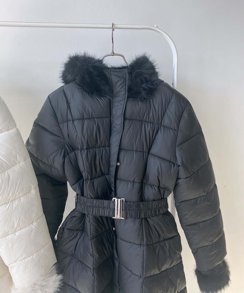 AS KNOW AS plus(アズノゥアズプラス)の「♪ファーフード ベルト付き Aライン中綿ミドルコート(ダウンジャケット/コート・レディース・オフホワイト/ブラック・FREE)」の19枚目の写真