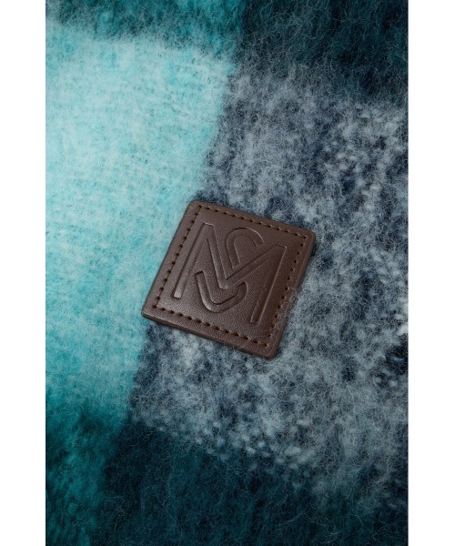 MOUSSY（マウジー）の「FLUFFY KNIT スカーフ（マフラー・レディース・レッド/オフホワイト/ブルー系その他/レッド系その他・FREE）」の9枚目の写真