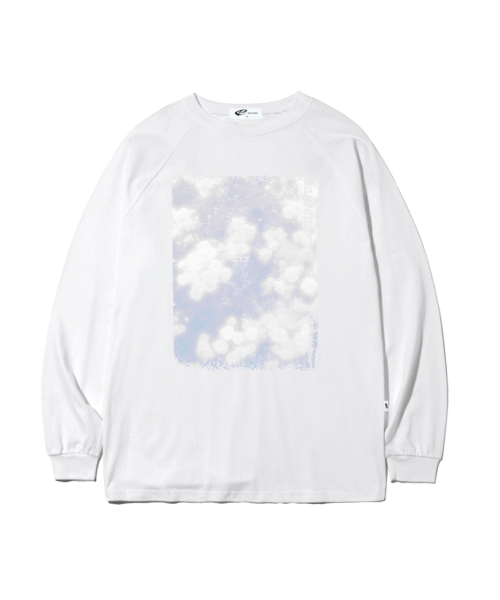 ESCAPEFROM(エスケープフロム)の「フラワーシルエットプリントロングスリーブホワイト(Tシャツ/カットソー・レディース・その他・MEDIUM/LARGE/SMALL)」の2枚目の写真