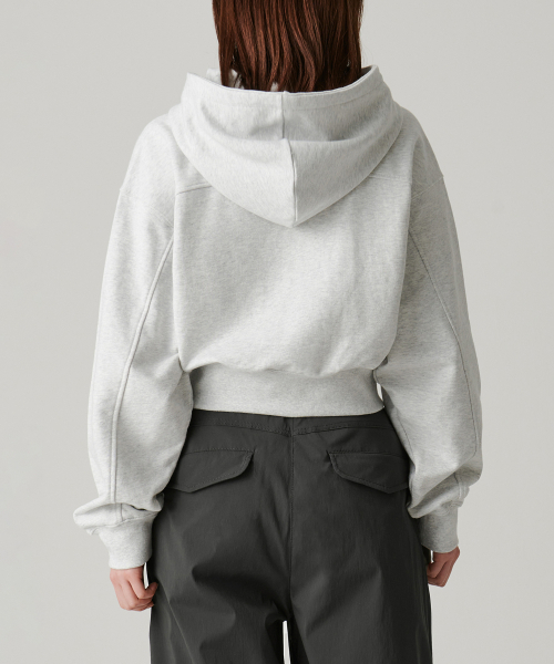 MUSINSA STANDARD WOMAN（ムシンサスタンダードウーマン）の「ウィメンズボリュームクロップフードパーカージップアップ[メランジライトグレー]（パーカー・レディース・その他・SMALL/MEDIUM/LARGE/X-SMALL）」の11枚目の写真