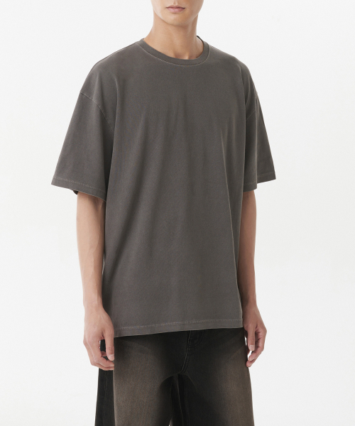MUSINSA STANDARD（ムシンサスタンダード）の「ピグメントオーバーサイズクルーネックTシャツ[チャコールグレー]（Tシャツ/カットソー・メンズ・その他・X-LARGE/XX-LARGE/MEDIUM/LARGE）」の2枚目の写真