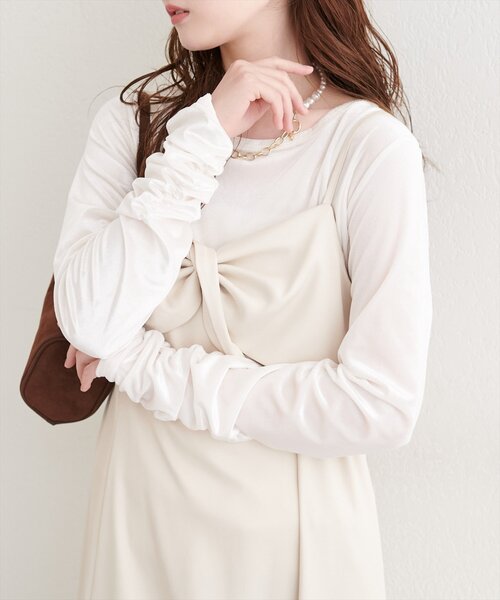 natural couture(ナチュラルクチュール)の「ストレッチベロアロングT(Tシャツ/カットソー・レディース・ベージュ/ブラウン/オフホワイト/ブラック・FREE)」の5枚目の写真
