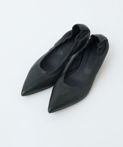 BEARDSLEY(ビアズリー)の「《CORSO ROMA 9》レザーパンプス(パンプス・レディース・ブラック/グリーン・35/36/37/38/39)」の2枚目の写真