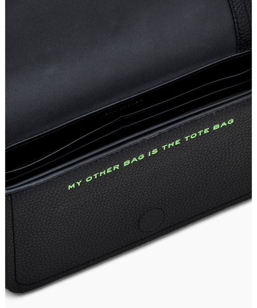 MARC JACOBS（マークジェイコブス）の「THE STICKER PATCH MINI BAG/ザ ステッカー パッチ ミニ バッグ（ショルダーバッグ・レディース・ブラック系その他/ホワイト系その他・ONE SIZE）」の6枚目の写真