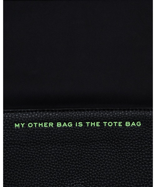 MARC JACOBS（マークジェイコブス）の「THE STICKER PATCH MINI BAG/ザ ステッカー パッチ ミニ バッグ（ショルダーバッグ・レディース・ブラック系その他/ホワイト系その他・ONE SIZE）」の8枚目の写真