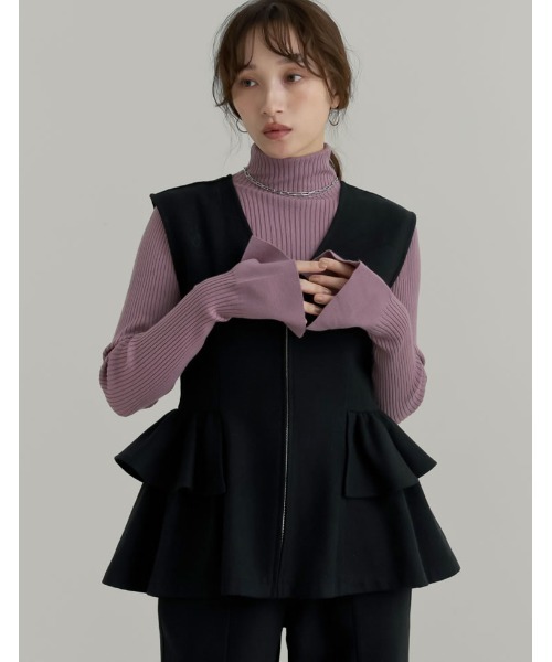 Re:EDIT（リエディ）の「[公式サイト先行販売][洗濯機で洗える]圧縮ウールライクフロントジップペプラムベスト（ベスト・レディース・ブラック/チャコールグレー/ブラウン・MEDIUM/LARGE）」の7枚目の写真