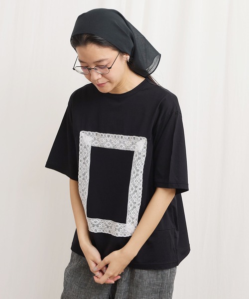 fig London(フィグロンドン)の「scene Tshirt(Tシャツ/カットソー・レディース・ベージュ/ブラック/サックスブルー・FREE)」の7枚目の写真