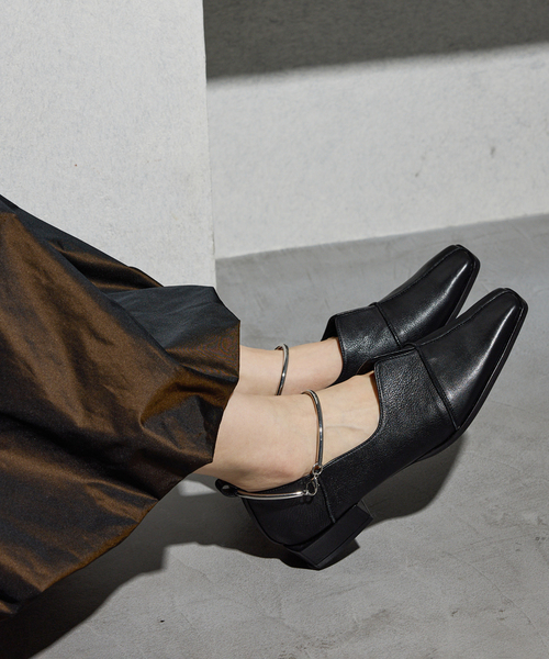 GRISEレザースクエアクロスシームアンクルフラット　ブラック 追加》GRISEレザースクエアクロスシームアンクルフラット（フラット