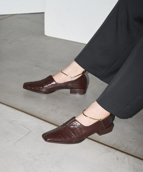 追加》GRISEレザースクエアクロスシームアンクルフラット（その他