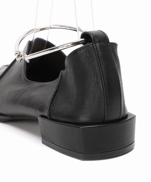 追加》GRISEレザースクエアクロスシームアンクルフラット（その他