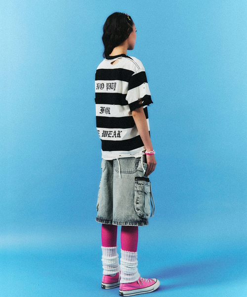SCHISM INDUCING（スキズムインデューシング）の「BORO STRIPE T SHIRT BLACK（Tシャツ/カットソー・レディース・その他・LARGE/MEDIUM）」の15枚目の写真